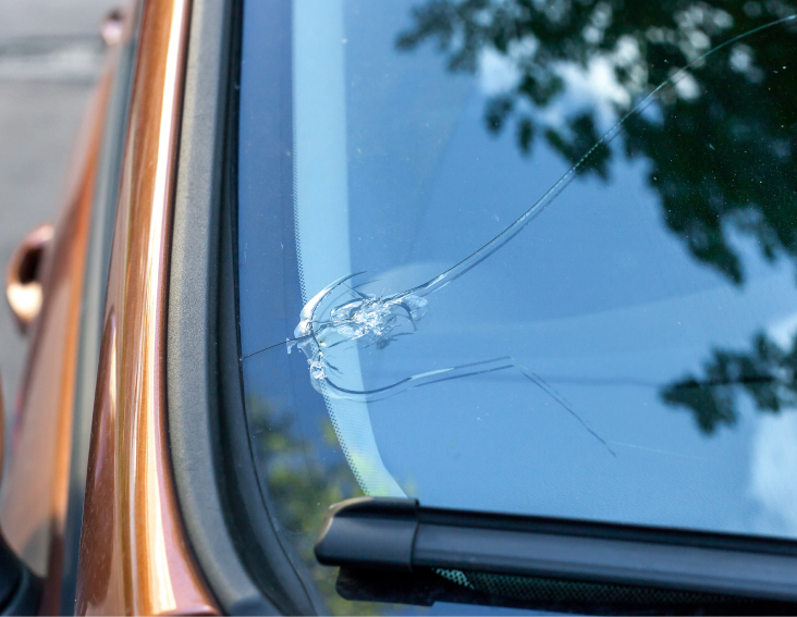 What Affects Windshield Crack Repair Cost